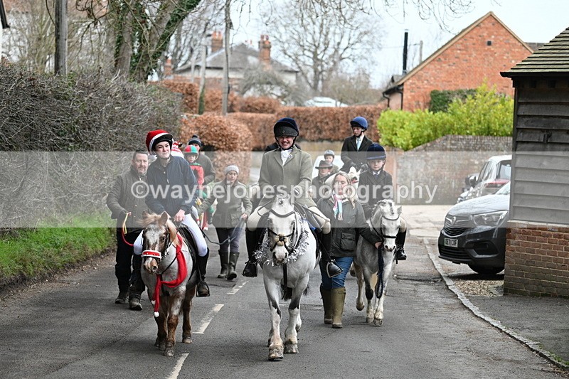 WJ7_1109 - Pub Corner