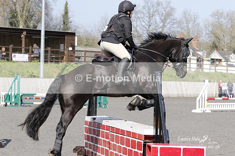 _EST0657 - Bourne Valley Riding Club Winter Showjumping 27/03/22