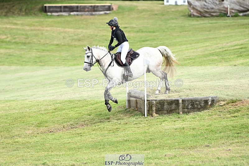 240825X-150103-35568 - 80cm XC 14.30 to 15.30