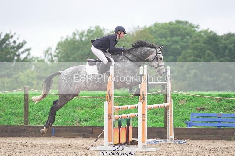 231017A-160116-07725 - Cls 31 Snr 1m Derby