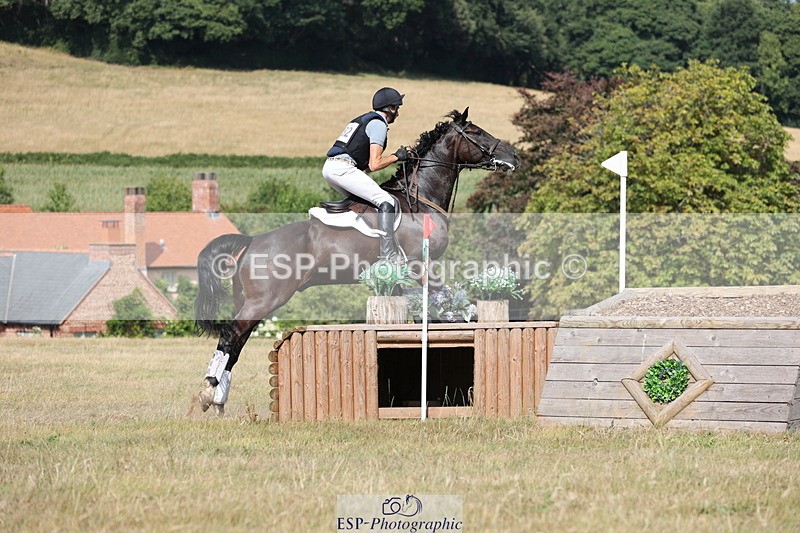 250802A-161212-07485 - F-282-Anthony.Glass-CORGRIGG.DANCEALOT