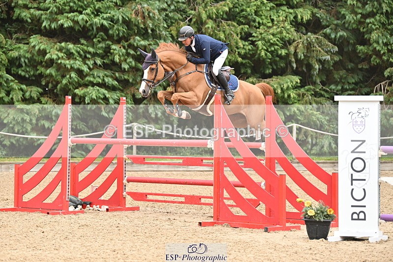 250706A-155722-20781 - Cls 50 Snr Foxhunter