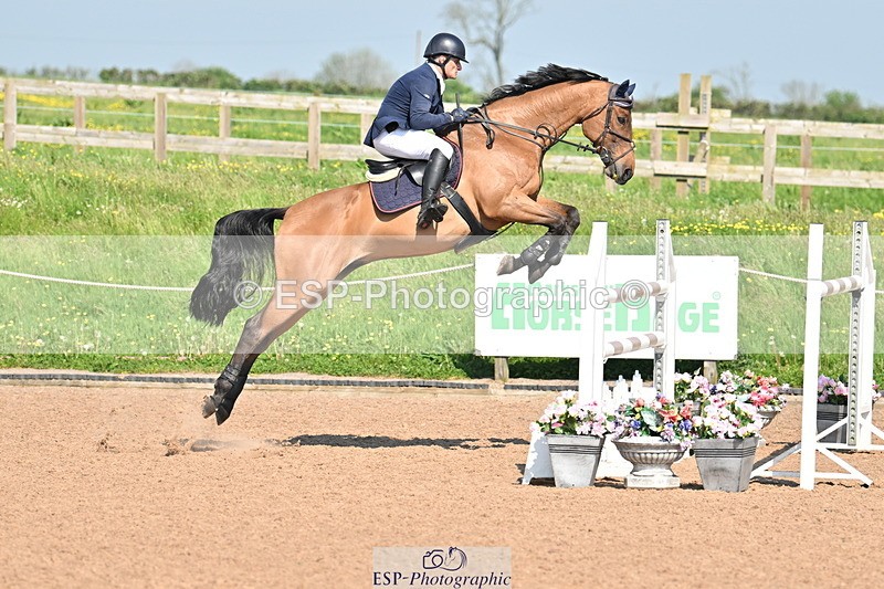 240512A-160236-19700 - Cls 51 Foxhunter