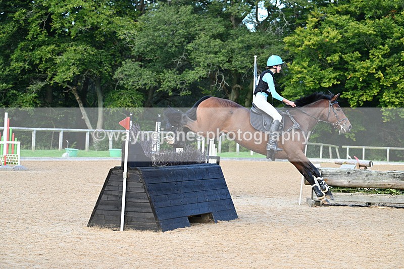 WJ7_6133 - Time 16:55 to 17:11