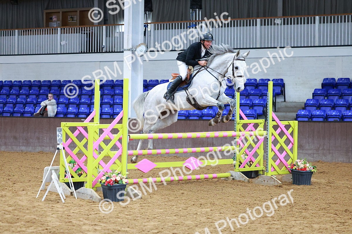 SBM_001150 - Class 4 - Senior Newcomers - 1.10m