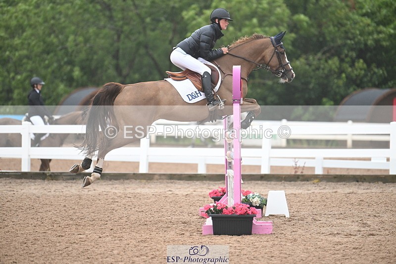 240720A-114209-14552 - Cls 11, 1 Star Bronze Tour 1.15m