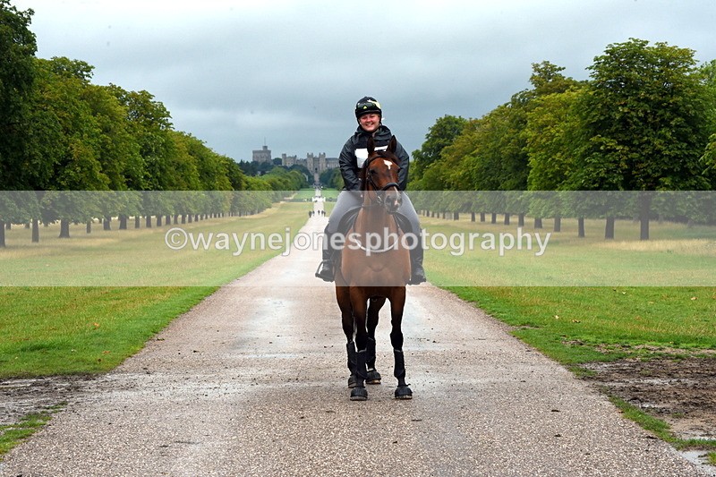 TT3_8730 - Time at Crossing 11:44 to 12:54