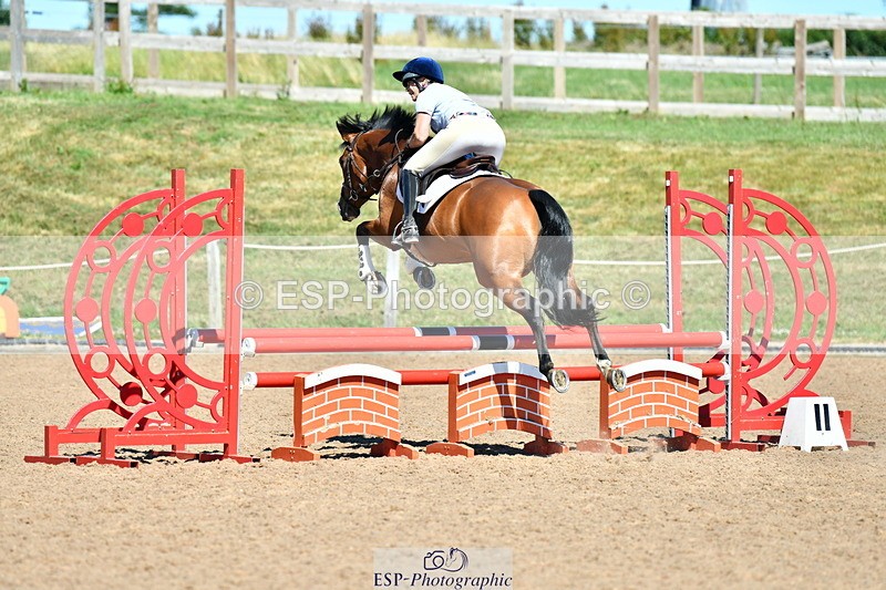 230624A-153834-02382 - Cls 44+45 Club and Schools 80cm