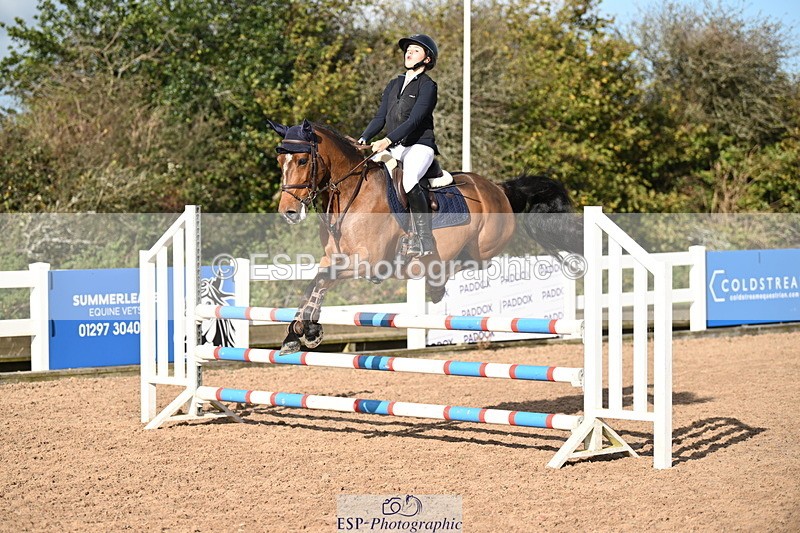 241026A-115828-00844 - SAT Cls 8 Pony Discovery and 90cm Open