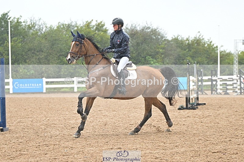 240925A-134144-00969 - Cls 4 Newcomers and 1.10m Open