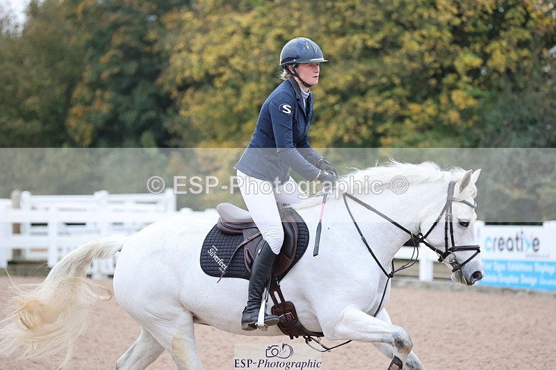 241101A-081128-00095 - FRI Cls 2 British Novice and 90cm Open