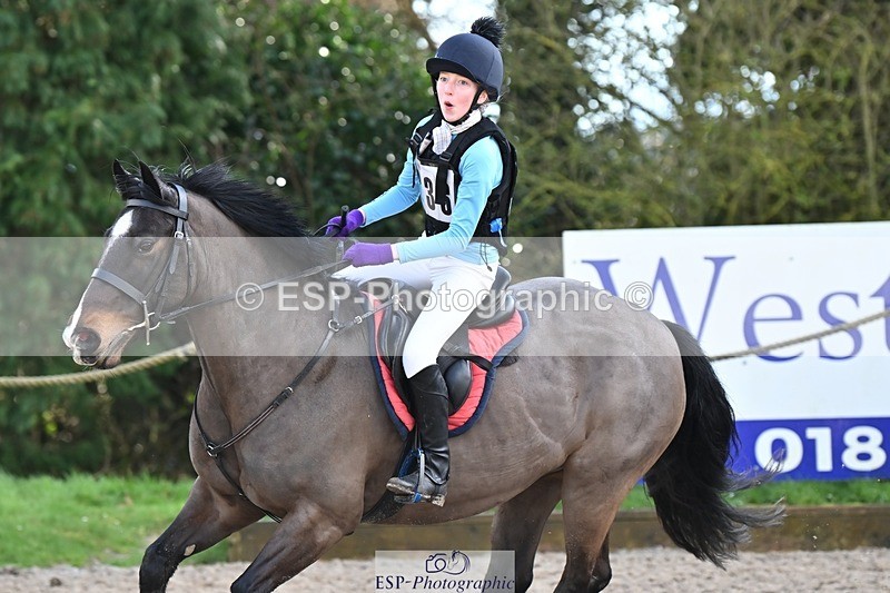 240302-150310-01690 - Cls 3 90-95cm