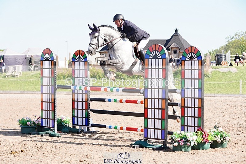 250510-091104-09728 - Cls 13 Snr Foxhunter