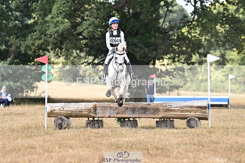 250824A-131503-37021 - 2045-Rosie.Saunders