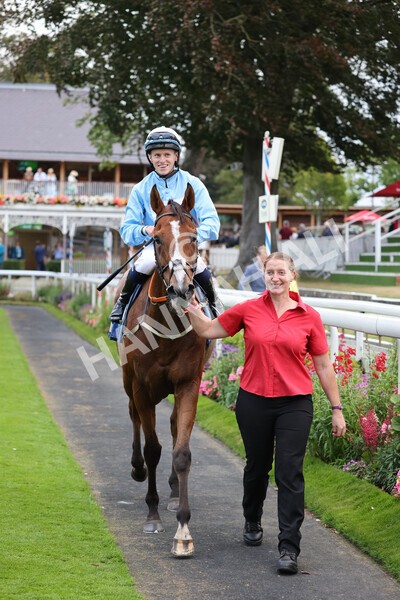 yr24092021r8-35 - Race 8 5.25pm William Hill Build Your Own Odds Apprentice Stakes