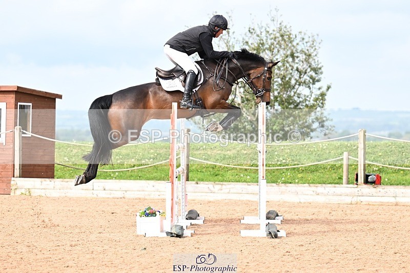 260507-101010-01416 - Cls 1 Snr Foxhunter