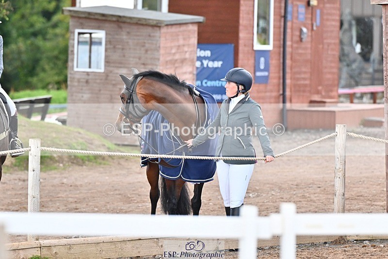 250912-153139-05081 - Cls 17 Chard 1m Speed Derby