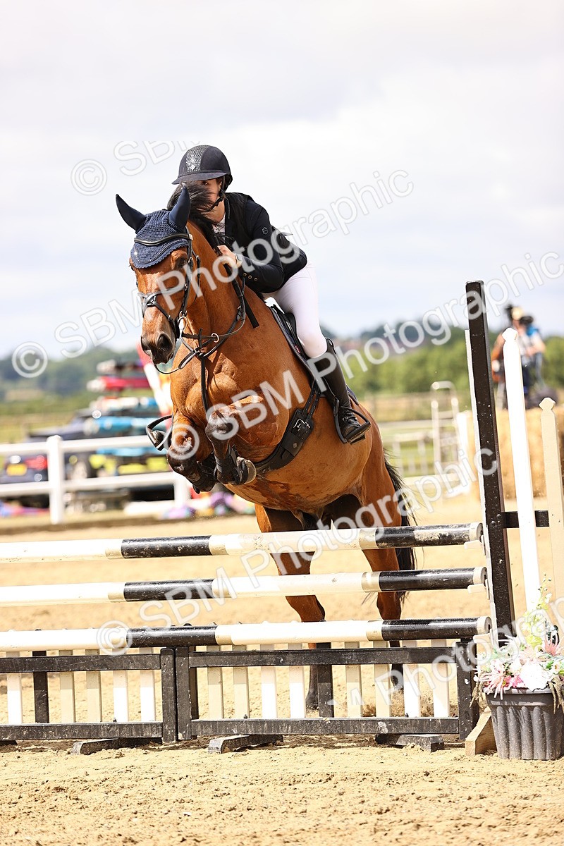 SBM_013139 - Class 13 - Senior British Novice - 90cm Open