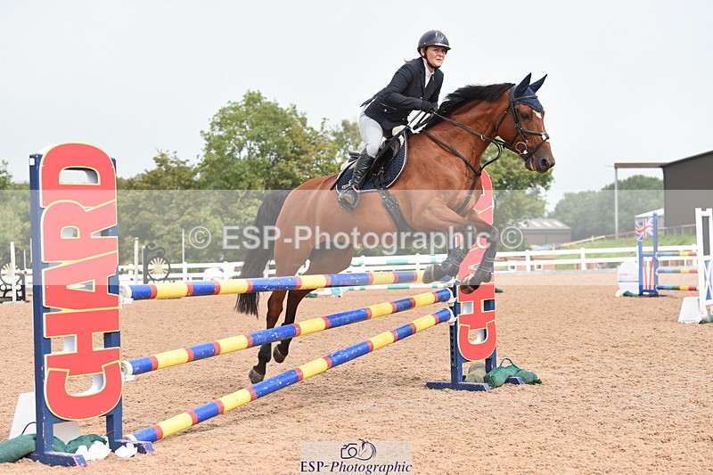 230902A-112500-00585 - Cls 8 1.05m Amateur Quali