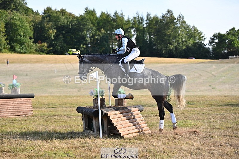 250803A-181511-18267 - S-875-Laura.Noon-VAN.DER.VALK