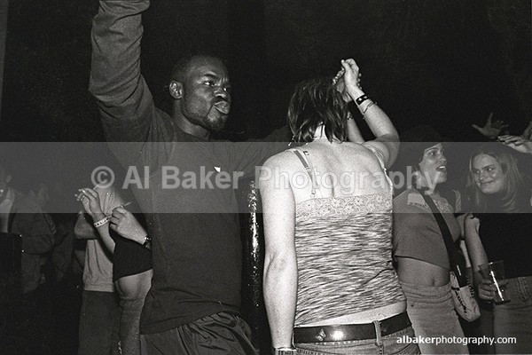 07 - Friends-&-Family @ the-roadhouse 10.05.03