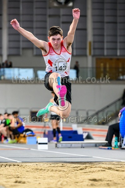 SeniorInd25-919951 - Field Male