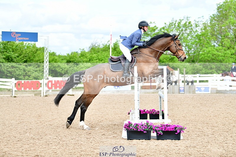 240524A-100410-02400 - Cls 21 British Novice and 90cm Open
