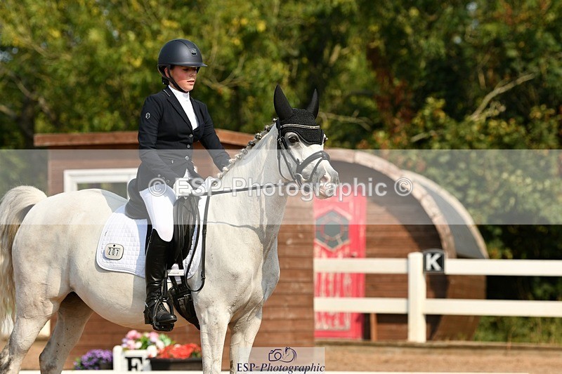 250817-102528-07874 - 207-Esme.LangBrouwershaven.Silvia