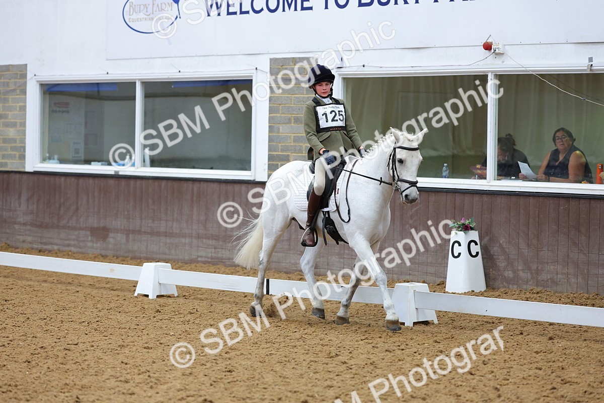 SBM_002567 - Novice