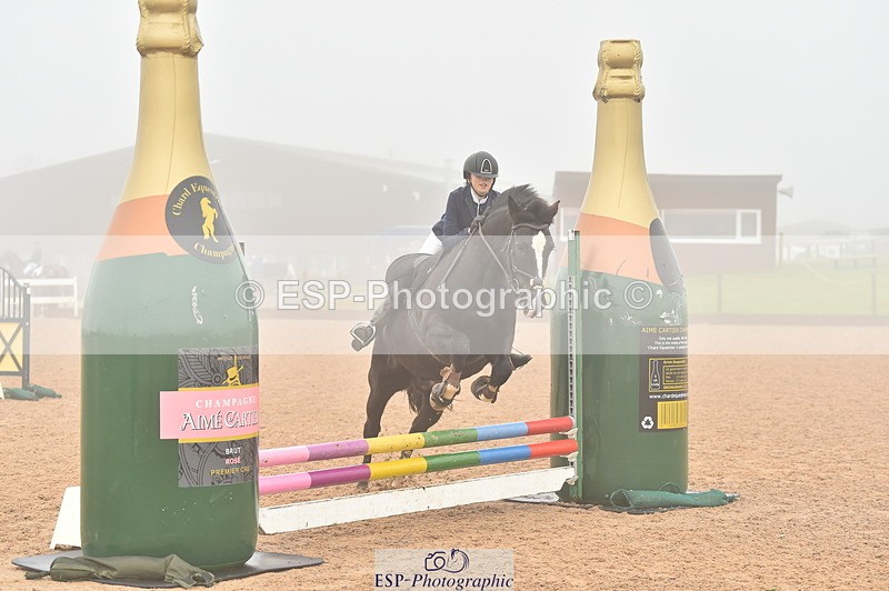 231118A-100238-00949 - Cls 18+19 Club and Schools 70cm