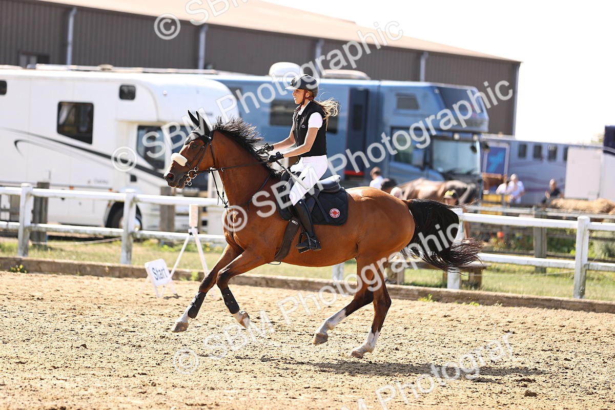 SBM_005765 - Class 9 - Senior British Novice - 90cm