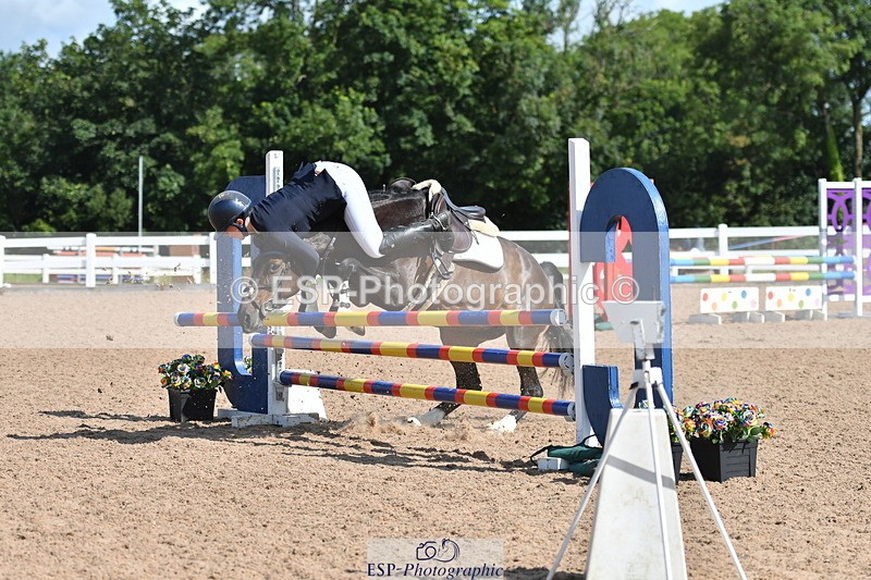 240727A-102517-03442 - Cls 20 Snr British Novice and 90cm Open