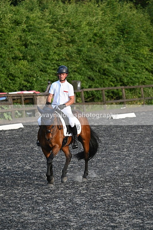 WJ7_0151 - Time 19:22 to 19:36