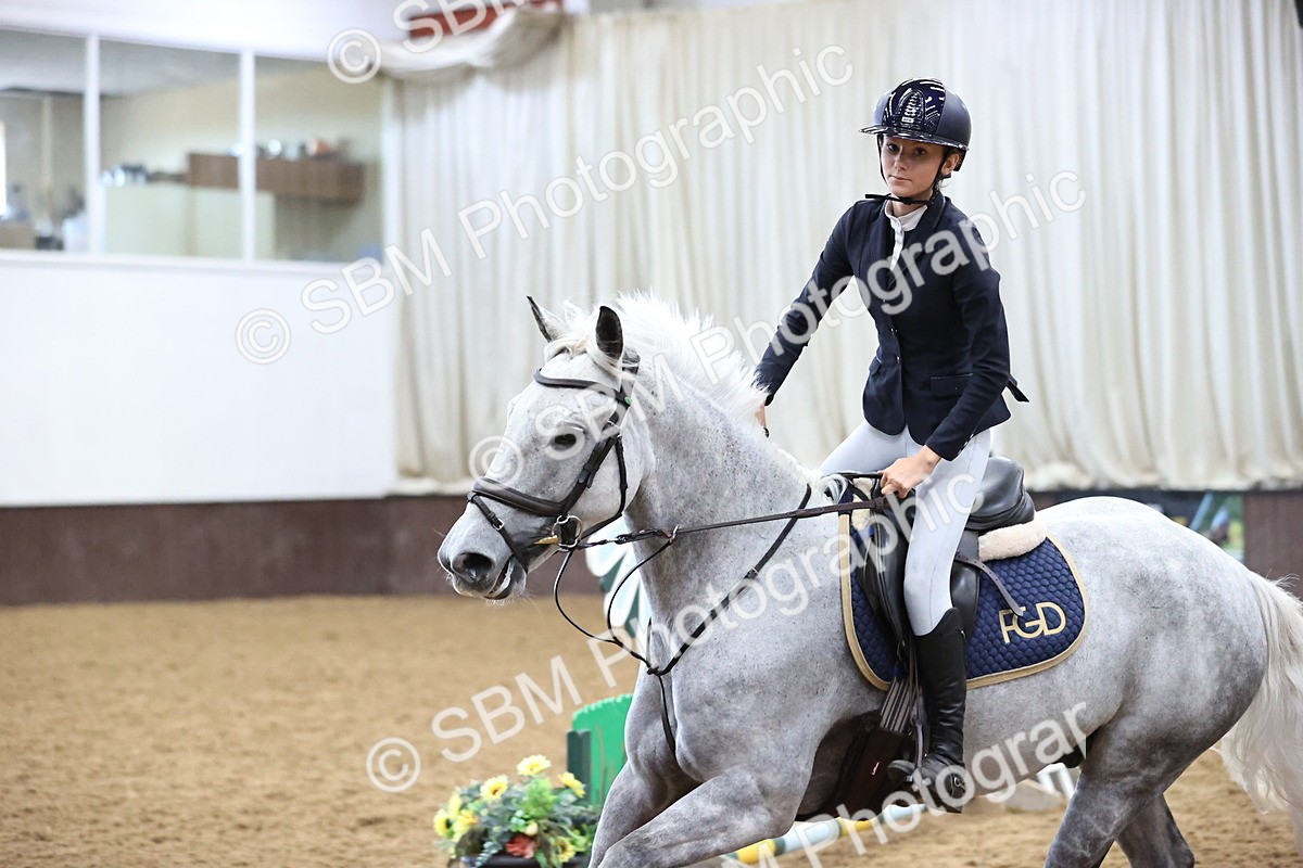 SBM_002741 - Class 6 - Pony Newcomers 1.00m Open