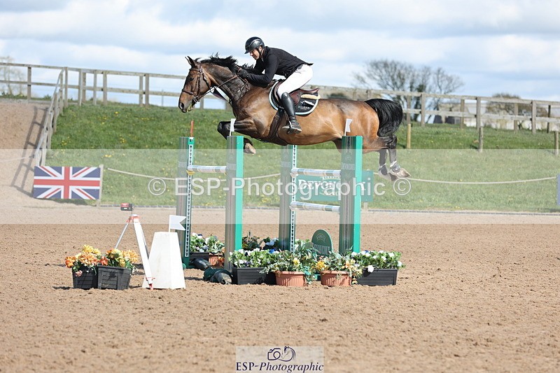 240419A-154321-08894 - Cls 10, 2 Star Big Tour 145cm  15.45 to 16.35 break