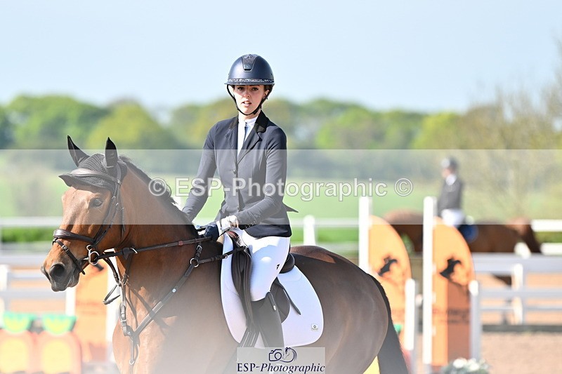 240509A-093016-00145 - Cls 1 British Novice and 90cm Open