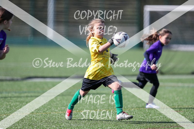 1DX20050 - 2026-03-21 FC Abbey Meads U9 Purple Girls V Stratton Juniors FC U9 Pheonix Girls