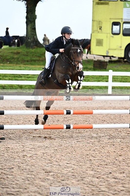 231118A-104854-01524 - Cls 5 Discovery & 90cm Open