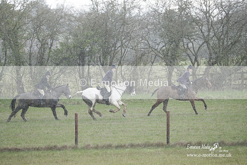 PtP 180323 1104 - Shelfield Park Races with Croome & West Warwickshire Hunt  18/03/23