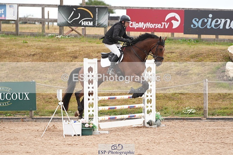260730-100908-01611 - Cls 1 British Novice and 90cm