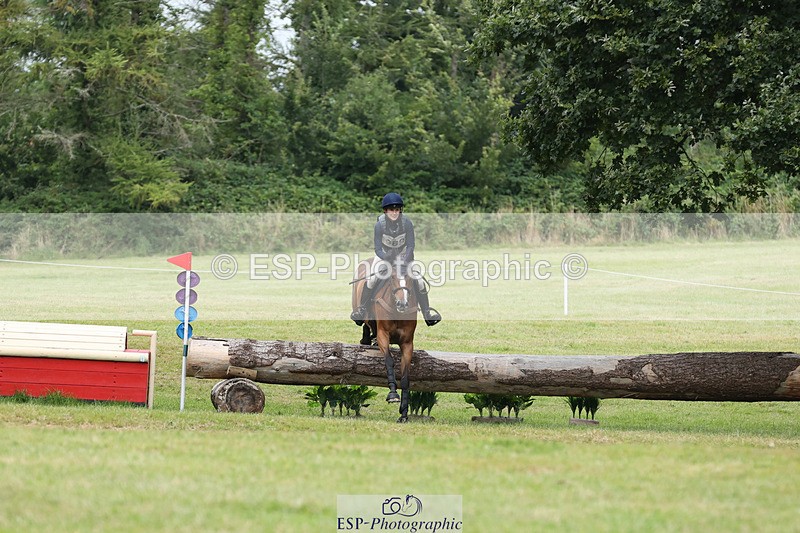 240825X-180752-38481 - 80cm XC 17.30 to End