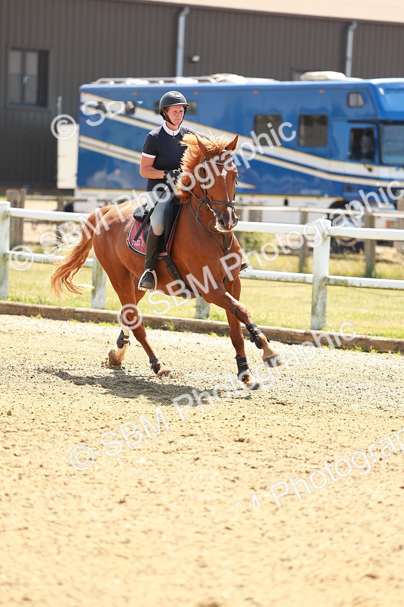 SBM_001269 - Class 4 - Senior Newcomers - 1.10m