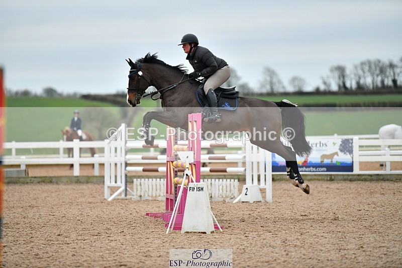 240112A-143942-01268 - Cls 6 Foxhunter and 1.20m Open