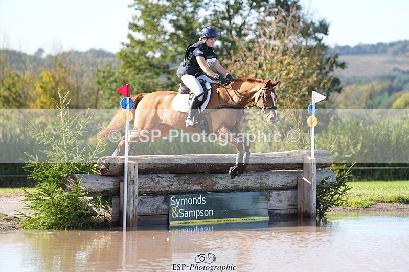 251024A-122309-08747 - B-128-Holly.Law