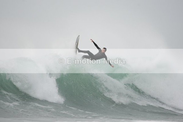 SU 170109-176 - Surf - January