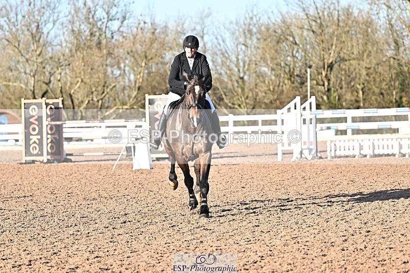251203-140519-00788 - Cls 5 Foxhunter and 1.20m Open