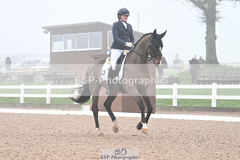 240217A-101042-00736 - 157-charlotte.smithwhite-Luciano