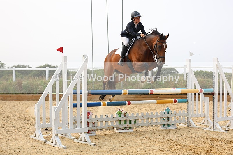 3E7A2710 - Class 9: Senior 1.15m Open
