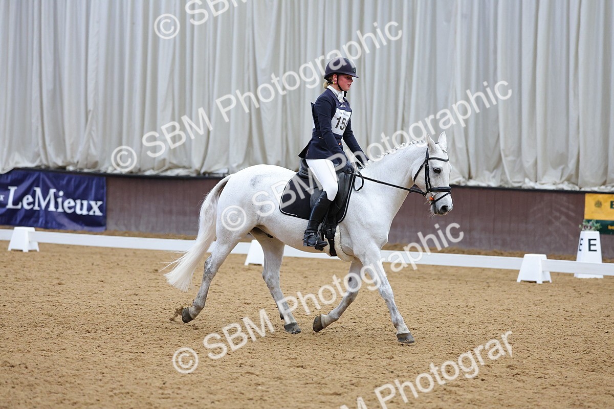 SBM_002940 - Novice