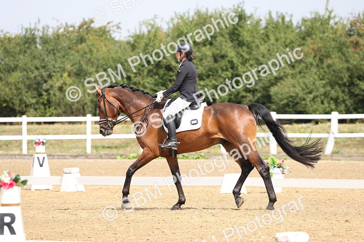 SBM_005871 - Class 6 - Novice 6 - 10.26-11.29